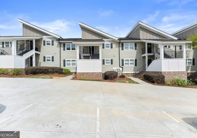 Photo 1 of Multi family home for sale at 535 Forrest Ave, Gainesville, GA 30501 | MLS# 10721645 | Listing updated on 2026-04-14