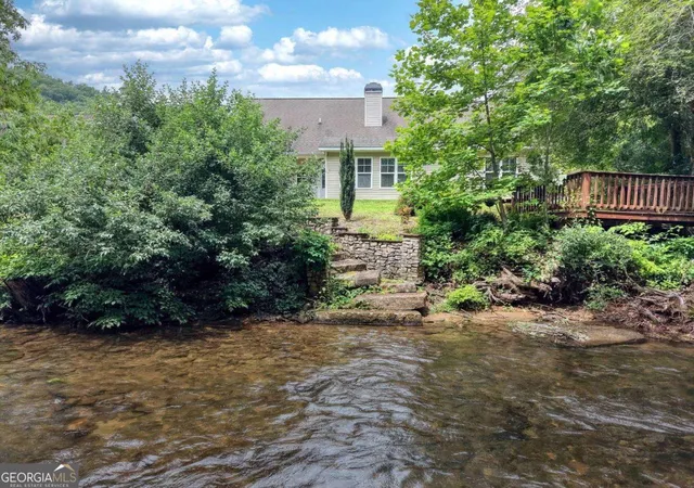 Photo 4 of Single family home for sale at 2187 Big Pine Dr, Hiawassee, GA 30546 | MLS# 10793971 | Listing updated on 2026-07-27