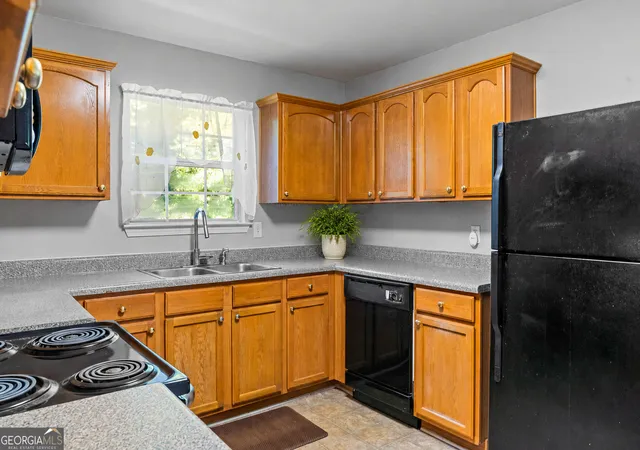 5th image of 1952 Boatswain Dr, Hampton, GA 30228 | MLS# 10811700
