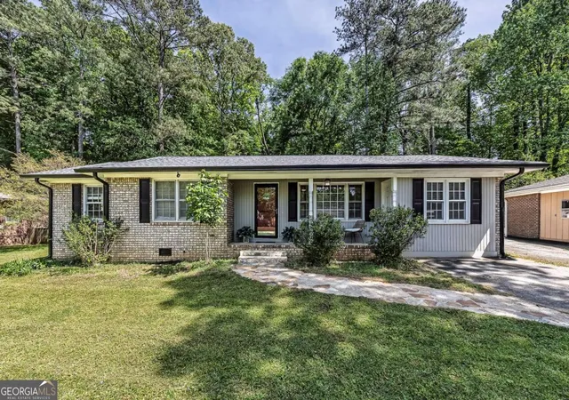 Photo 1 of Single family home for sale at 3105 Highland Dr Se, Smyrna, GA 30080 | MLS# 10740109 | Listing updated on 2026-09-13