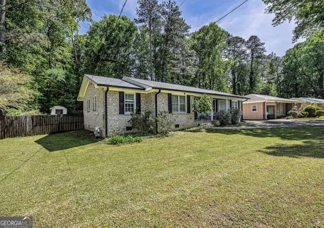 Photo 3 of Single family home for sale at 3105 Highland Dr Se, Smyrna, GA 30080 | MLS# 10740109 | Listing updated on 2026-09-13