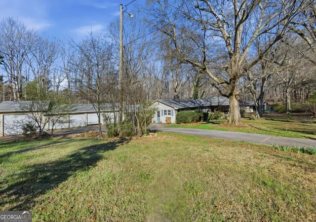 Photo 42 of Single family home for sale at 3931 Green Dr, Gainesville, GA 30506 | MLS# 10834345 | Listing updated on 2026-09-10