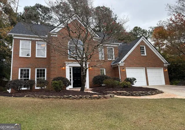 Photo 2 of Single family home for sale at 5325 Hillgate Xing, Alpharetta, GA 30005 | MLS# 10830342 | Listing updated on 2026-09-04