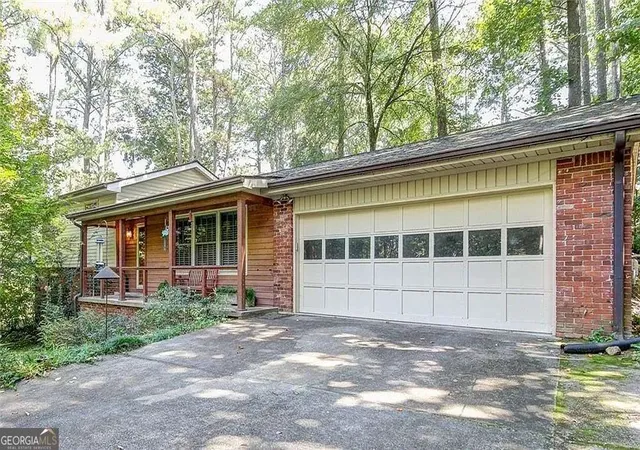 Photo 1 of Single family home for sale at 2543 Lake Flair Ct Ne, Atlanta, GA 30345 | MLS# 10800529 | Listing updated on 2026-08-22