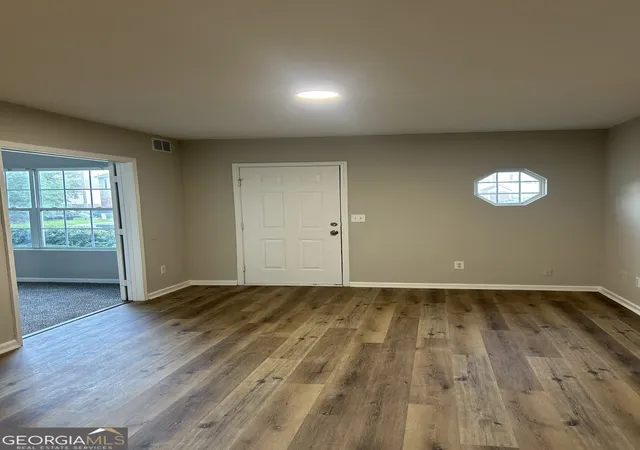 3rd image of 941 Old Mill Pt #B, Monroe, GA 30655 | MLS# 10817118