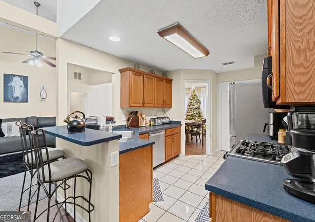 Photo 4 of Single family home for sale at 65 Mosswood Trl, Newnan, GA 30265 | MLS# 10657656 | Listing updated on 2026-07-24