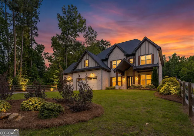 Photo 2 of Single family home for sale at 990 Tab Roberts Rd, Lawrenceville, GA 30043 | MLS# 10771643 | Listing updated on 2026-08-08