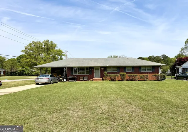 Homes for sale in Griffin, GA | 313 Mobley Street, Griffin, GA 30223 | MLS# 10727222