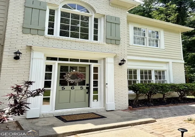 3rd image of 565 Fortune Ridge Rd, Stone Mountain, GA 30087 | MLS# 10772910
