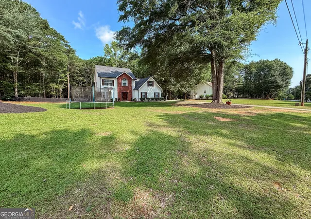 Photo 3 of Single family home for sale at 105 Avalon Dr, Mcdonough, GA 30252 | MLS# 10794594 | Listing updated on 2026-09-09