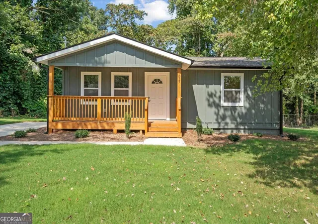 Homes for sale in Carrollton, GA | 317 Bledsoe St, Carrollton, GA 30117 | MLS# 10800731