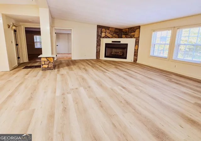 4th image of 111 Loggins Rd, Commerce, GA 30529 | MLS# 10816694