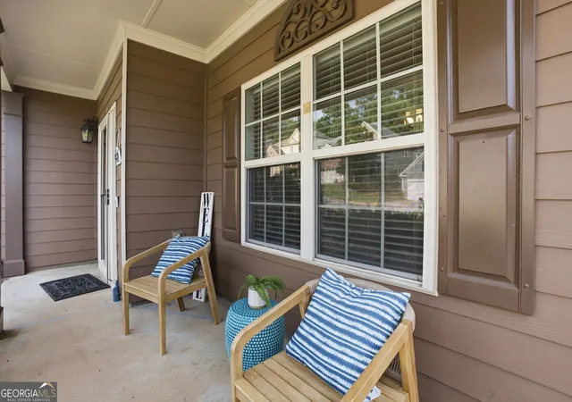2nd image of 423 Crestmont Ln, Canton, GA 30114 | MLS# 10831417