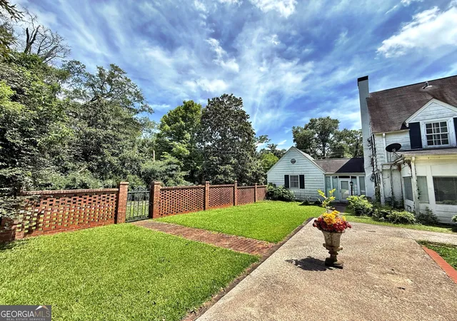 5th image of 355 W Main St, Forsyth, GA 31029 | MLS# 10812275