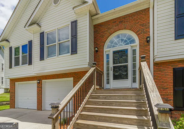 Photo 2 of Single family home for sale at 3955 Hamilton View Wy, Dacula, GA 30019 | MLS# 10798064 | Listing updated on 2026-10-07