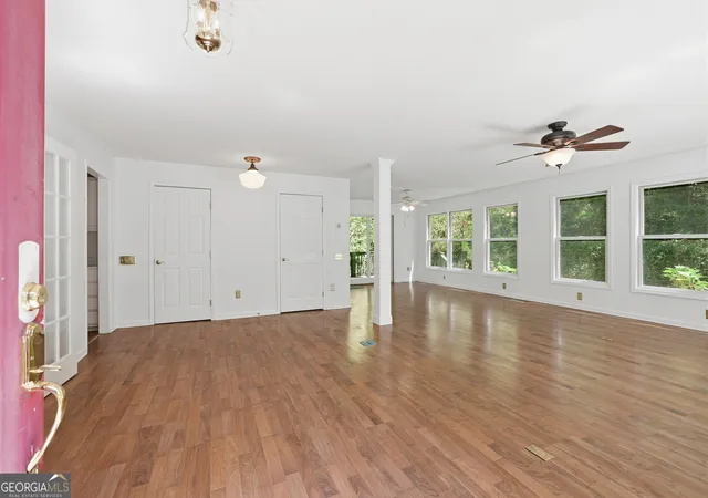 5th image of 231 Stornoway Dr, Clayton, GA 30525
