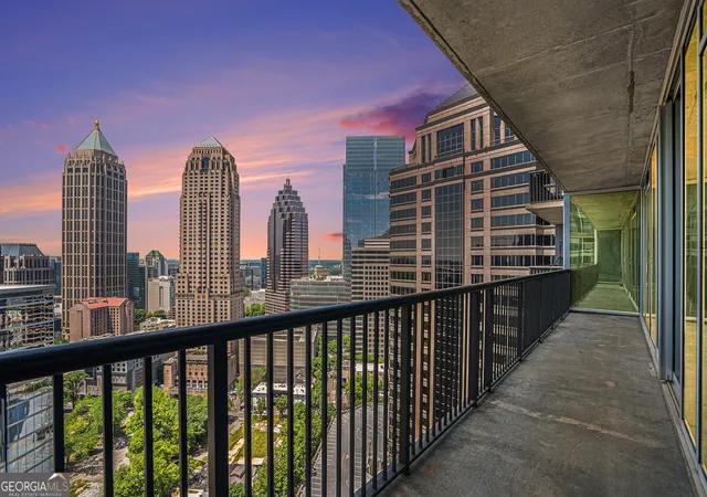 2nd image of 1080 Peachtree St Ne #2515, Atlanta, GA 30309 | MLS# 10789255