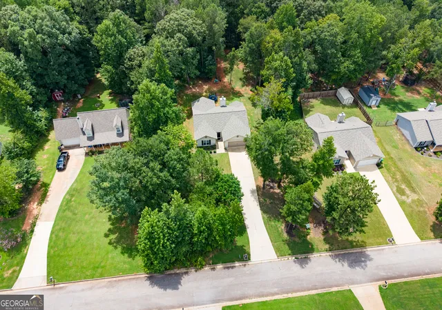 Photo 4 of Single family home for sale at 865 Stag Run Dr, Mansfield, GA 30055 | MLS# 10819307 | Listing updated on 2026-09-12