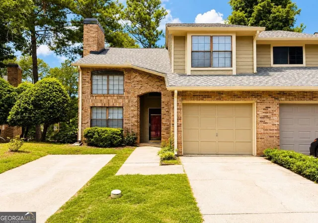 Townhouse for sale at 621 Granby Hl Pl, Alpharetta, GA 30022 | MLS# 10836577