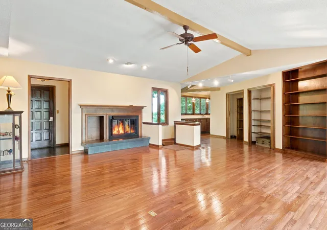 Photo 3 of Single family home for sale at 214 Ponderosa Ln, Waleska, GA 30183 | MLS# 10816118 | Listing updated on 2026-10-10