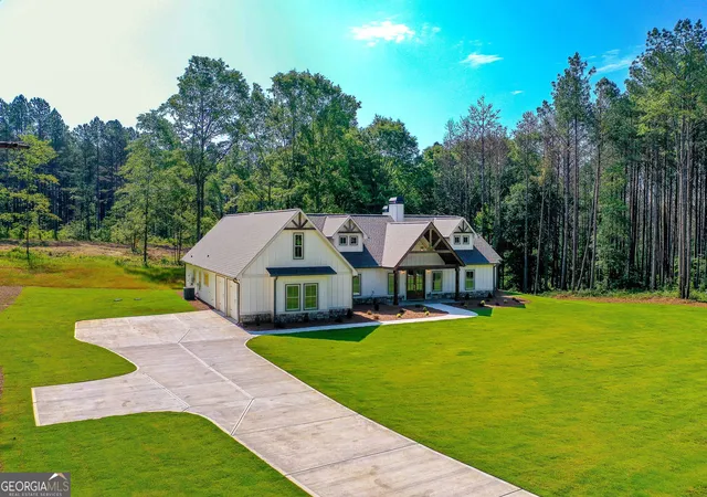3rd image of 153 Riversong Rd, Carrollton, GA 30117 | MLS# 10769016