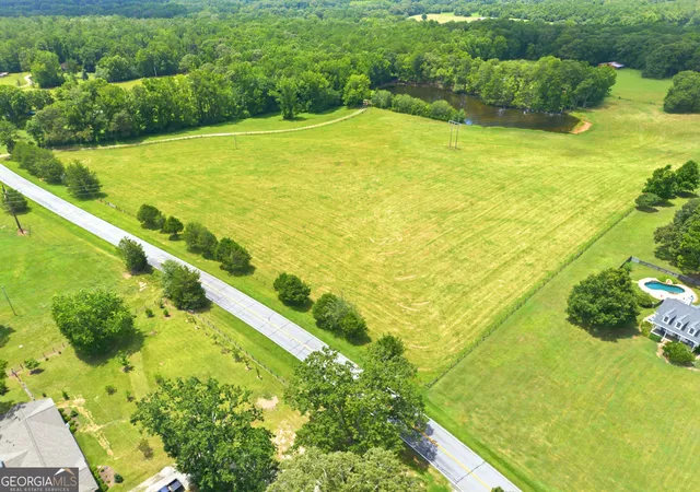 Photo 4 of House for sale at 607 Grant Rd, Brooks, GA 30205 | MLS# 10813768 | Listing updated on 2026-08-11