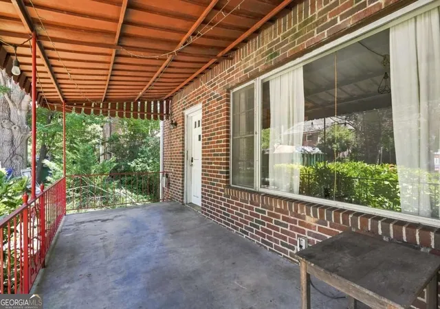 Photo 2 of Single family home for sale at 1515 Beech Valley Wy Ne, Atlanta, GA 30306 | MLS# 10835208 | Listing updated on 2026-09-11