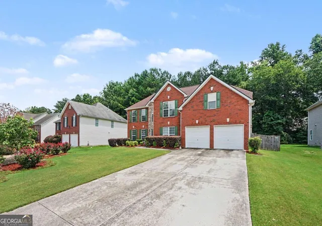 Photo 2 of Single family home for sale at 331 Paper Woods Dr, Lawrenceville, GA 30046 | MLS# 10807543 | Listing updated on 2026-09-19