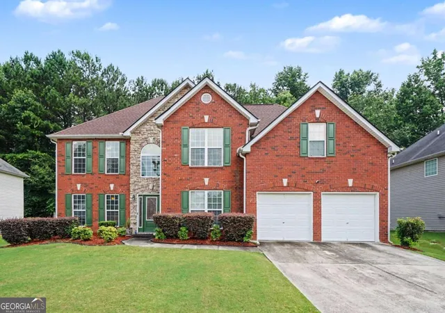 Photo 3 of Single family home for sale at 331 Paper Woods Dr, Lawrenceville, GA 30046 | MLS# 10807543 | Listing updated on 2026-09-19