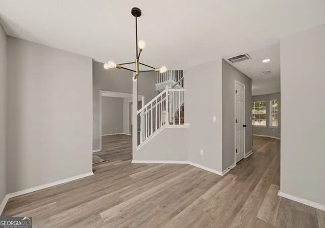 5th image of 949 Redan Tr, Stone Mountain, GA 30088 | MLS# 10831565