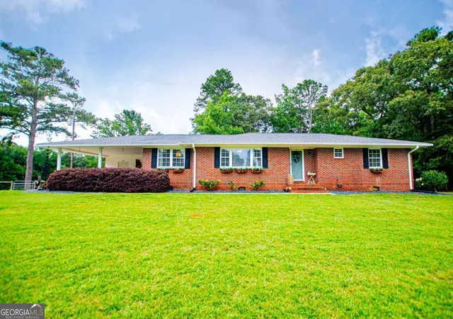 1st image of 4624 Jacksonville Rd, Tallapoosa, GA 30176 | MLS# 10810479