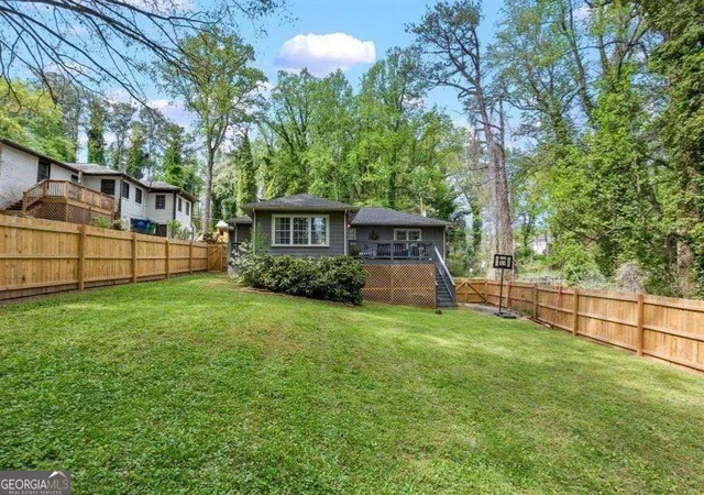 Photo 2 of Single family home for sale at 1152 Eastridge Rd Sw, Atlanta, GA 30311 | MLS# 10836829 | Listing updated on 2026-09-14