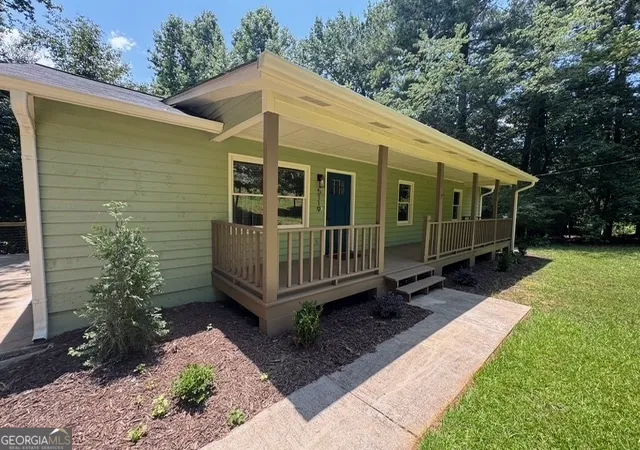 Photo 2 of Single family home for sale at 5119 Ash Cir, Gainesville, GA 30504 | MLS# 10812219 | Listing updated on 2026-08-07