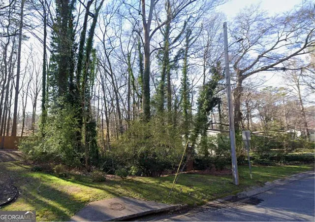 Photo 3 of Land for sale at 0 Shawnee Trl SE, Smyrna, GA 30080 | MLS# 10813707 | Listing updated on 2026-09-07