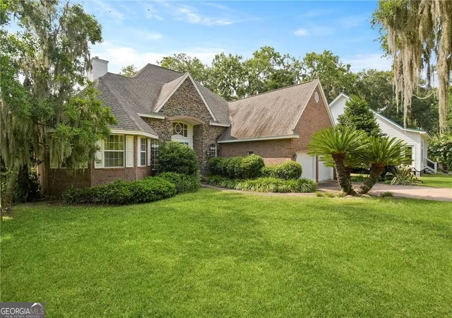Photo 2 of Sale Pending at 245 Youmans Rd, Midway, GA 31320 | MLS# 10825346 | Listing updated on 2026-09-22