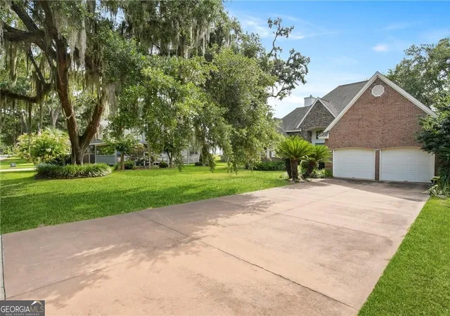 Photo 3 of Sale Pending at 245 Youmans Rd, Midway, GA 31320 | MLS# 10825346 | Listing updated on 2026-09-22