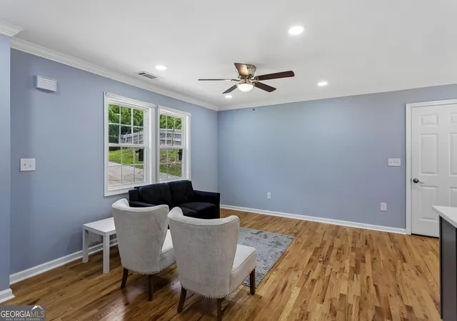 2nd image of 371 Pine Valley Rd Sw, Mableton, GA 30126 | MLS# 10788575