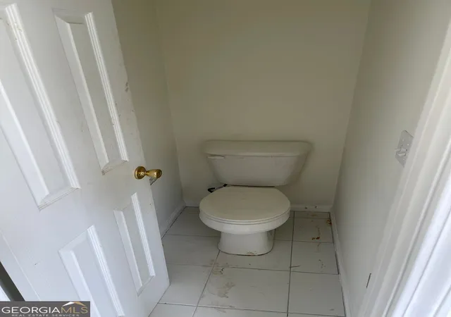 Photo 3 of Single family home for sale at 203 Sea Marsh Ct, Fayetteville, GA 30215 | MLS# 10491704 | Listing updated on 2026-04-27