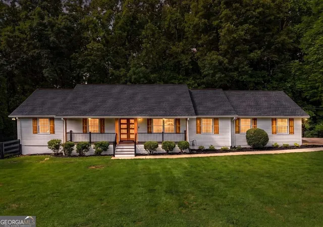 Photo 33 of Single family home for sale at 2595 Marsha Cir, Cumming, GA 30041 | MLS# 10773758 | Listing updated on 2026-08-15