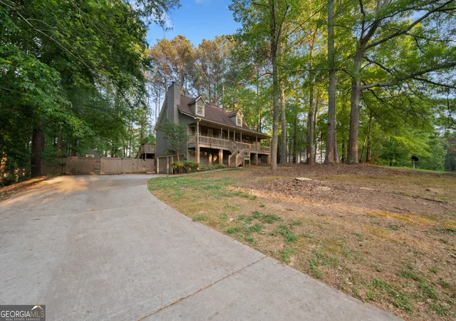 Photo 2 of Sale Pending at 77 Alma Dr, Dallas, GA 30157 | MLS# 10736975 | Listing updated on 2026-09-14