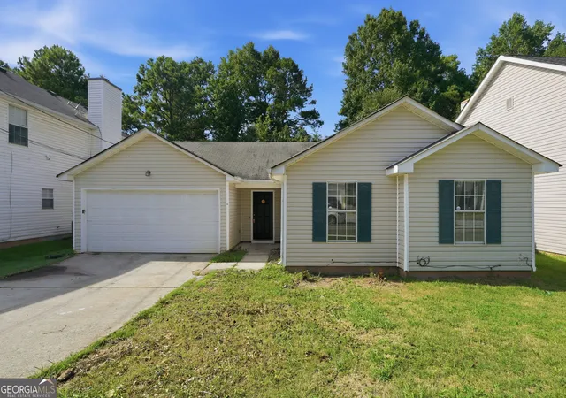 1st image of 5816 Wellborn Creek Dr, Lithonia, GA 30058 | MLS# 10820801