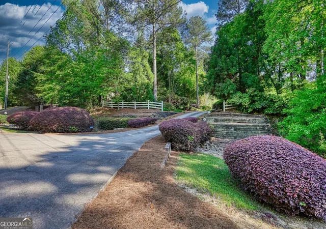 Photo 2 of Single family home for sale at 393 Edwards Rd, Oxford, GA 30054 | MLS# 10737817 | Listing updated on 2026-09-03