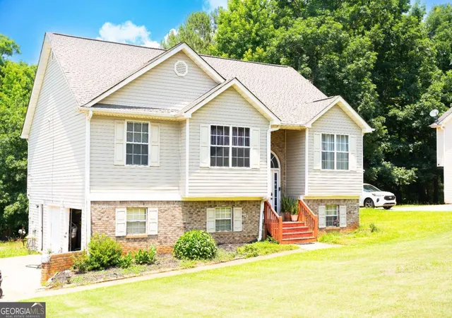 2nd image of 45 Avery Dr, Covington, GA 30016 | MLS# 10798945
