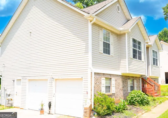 3rd image of 45 Avery Dr, Covington, GA 30016 | MLS# 10798945
