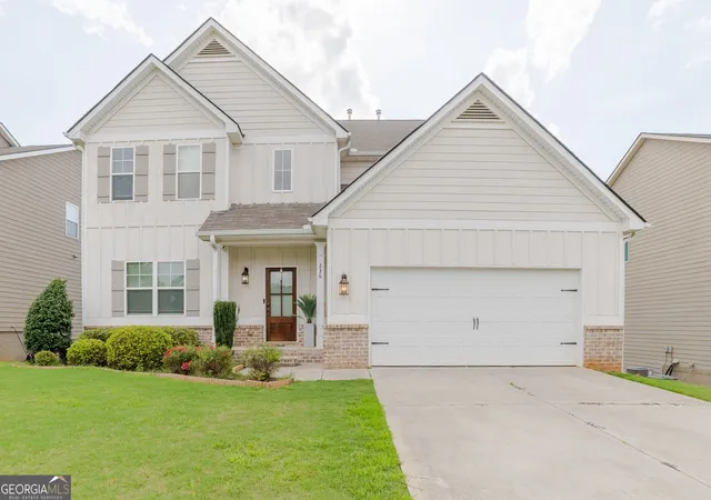 Single family home for sale at 236 Villa Grande Dr, Locust Grove, GA 30248 | MLS# 10784984 | Listing updated on 2026-10-09