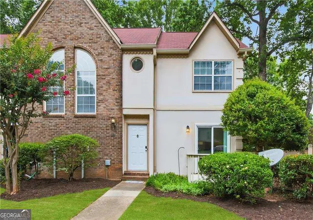 Homes for sale in Smyrna, GA | 301 Bridge Ln Se #301, Smyrna, GA 30082 | MLS# 10795059