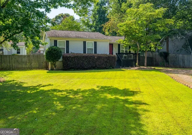 Homes for sale in Cumming, GA | 3230 Halifax Dr, Cumming, GA 30041 | MLS# 10803368