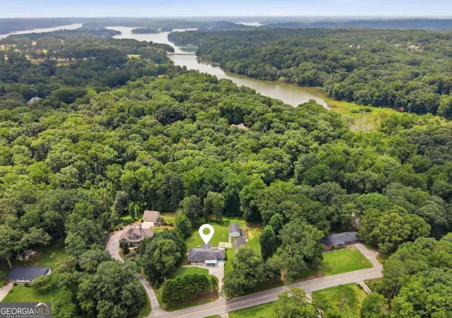 Photo 3 of Single family home for sale at 3651 Ledan Rd, Gainesville, GA 30506 | MLS# 10814025 | Listing updated on 2026-09-17