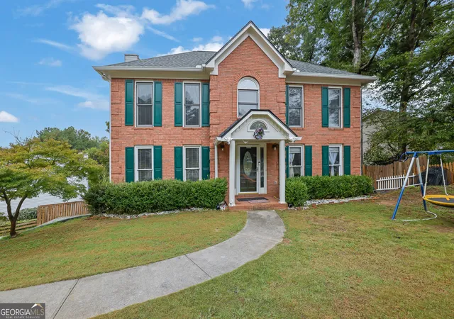 Photo 1 of Single family home for sale at 4811 Old Fld Dr, Kennesaw, GA 30144 | MLS# 10868139 | Listing updated on 2026-10-27
