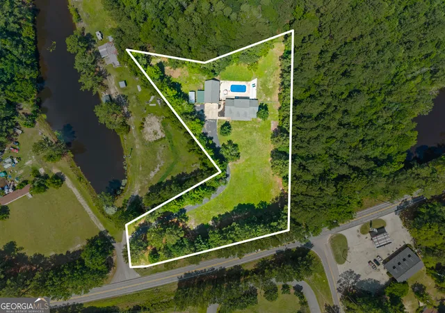 2nd image of 817 Lakeview Rd, Statesboro, GA 30461 | MLS# 10812006